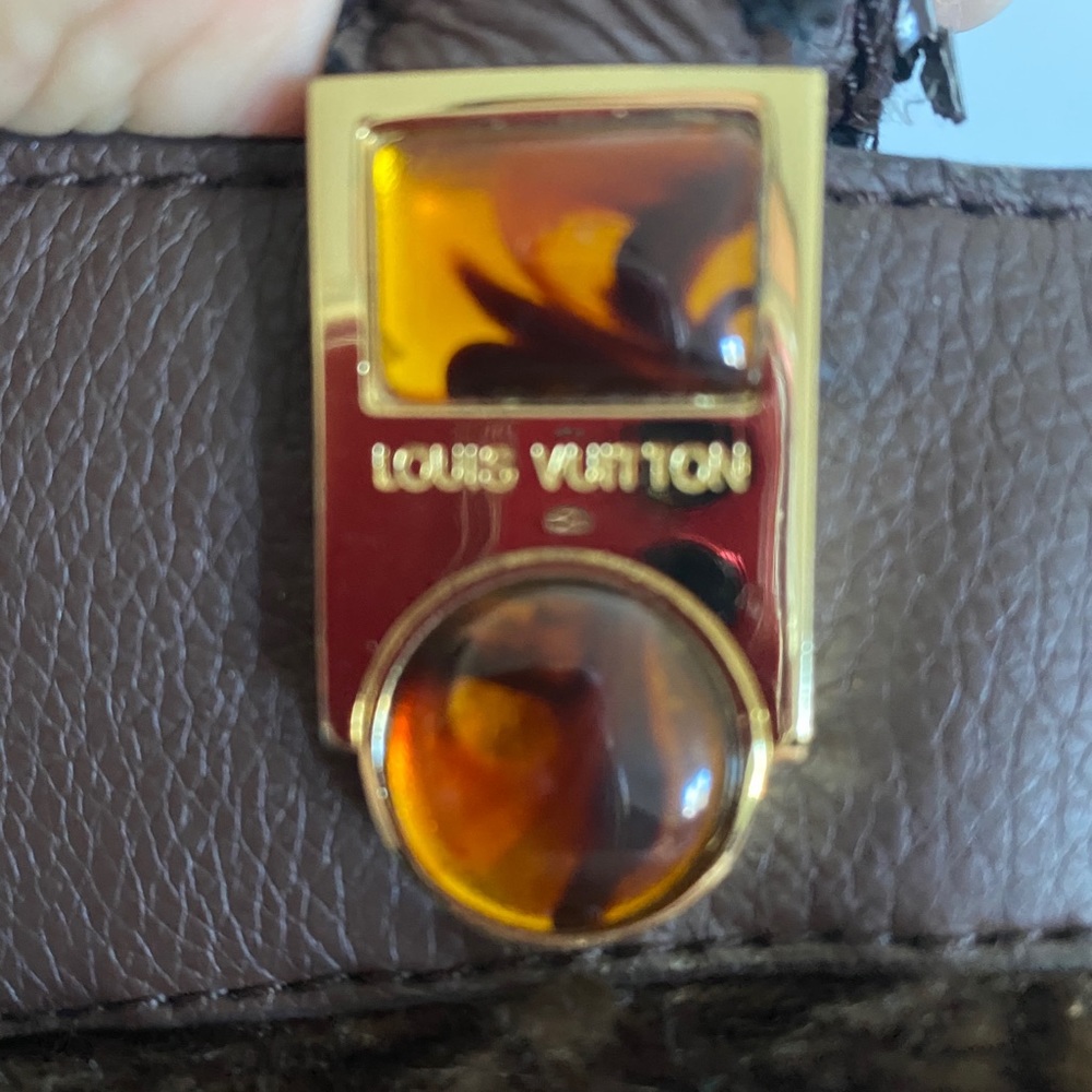 Handbag - Picture 3 of 6